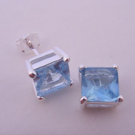 7mm BLUE TOPAZ CZ PRINCESS CUT STERLING SILVER EARRINGS