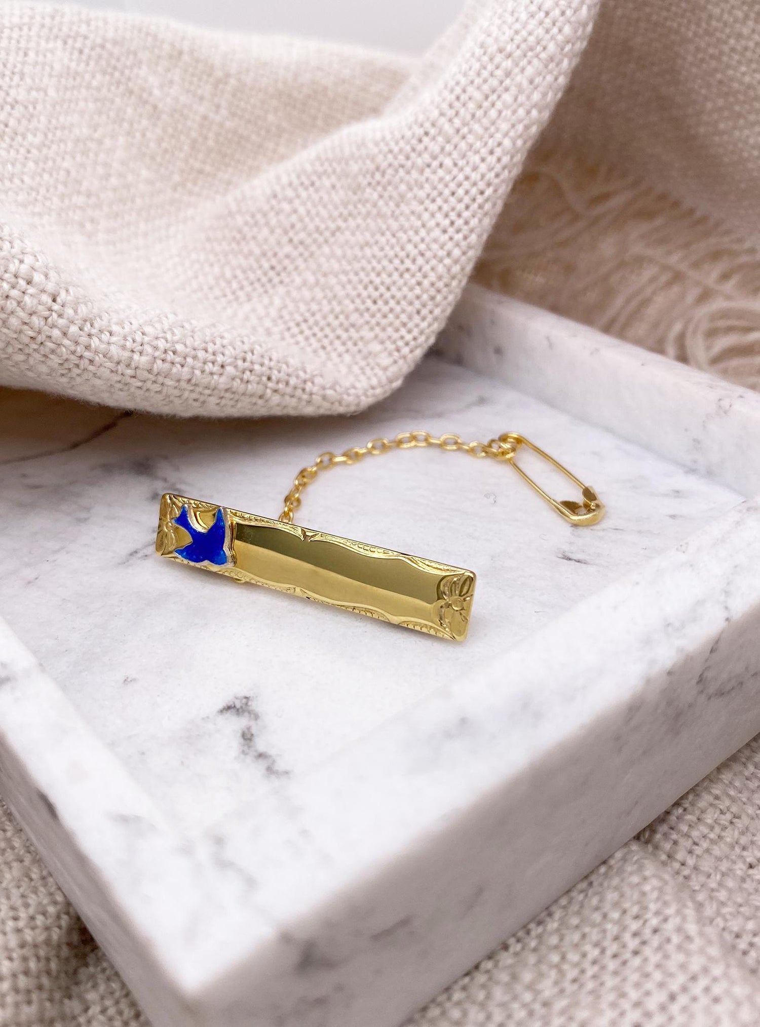 9ct Yellow Gold Bluebird of Happiness Rectangle Baby Brooch