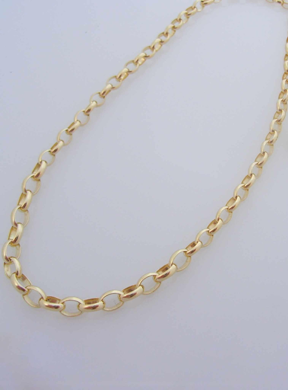 45cm 9ct Gold Graduated Belcher Necklace Chain