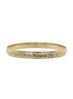 Filigree Embossed 5mm Bangle in 9ct Gold