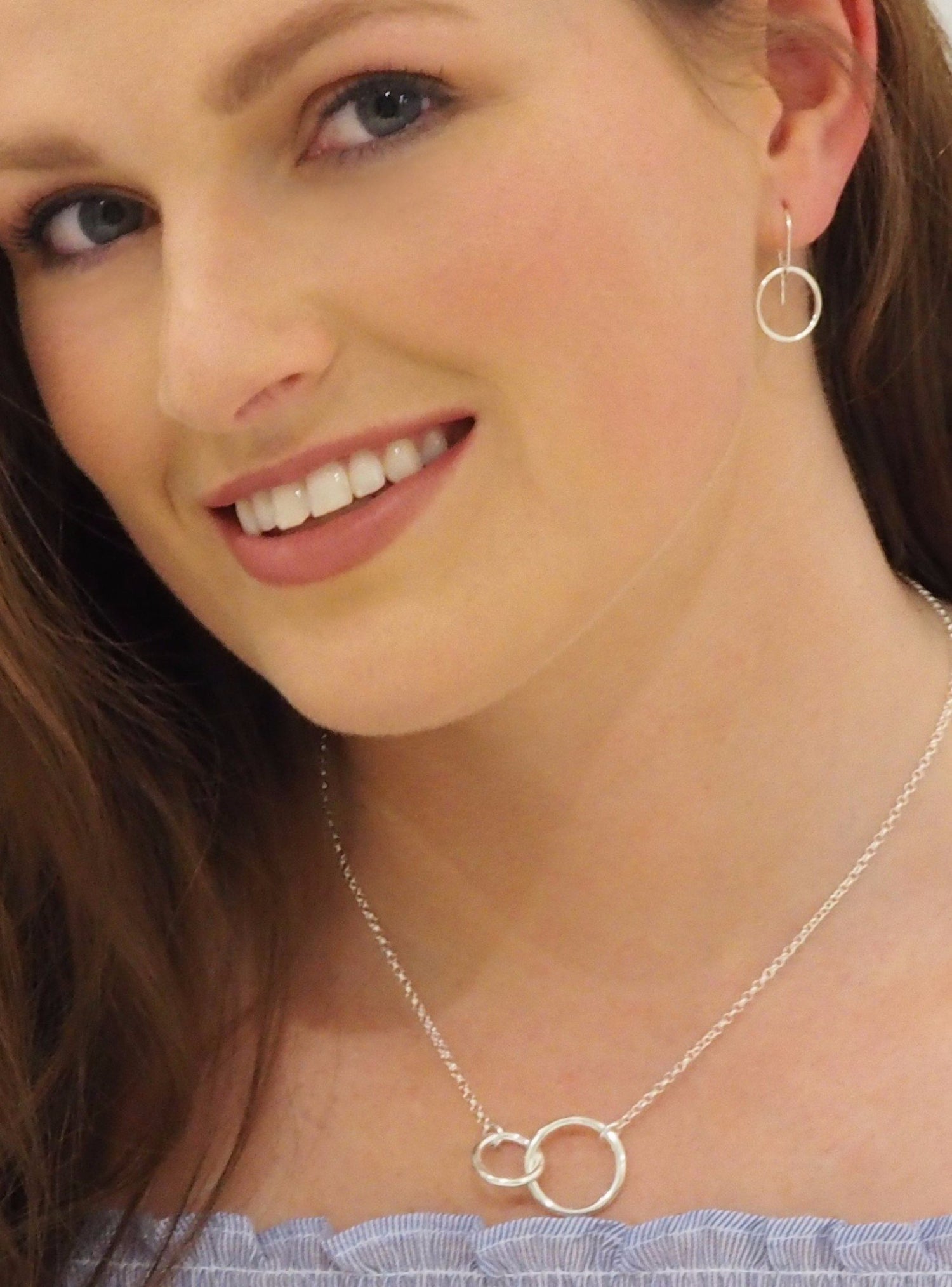 Hope Interlocking Circles Necklace in Sterling Silver