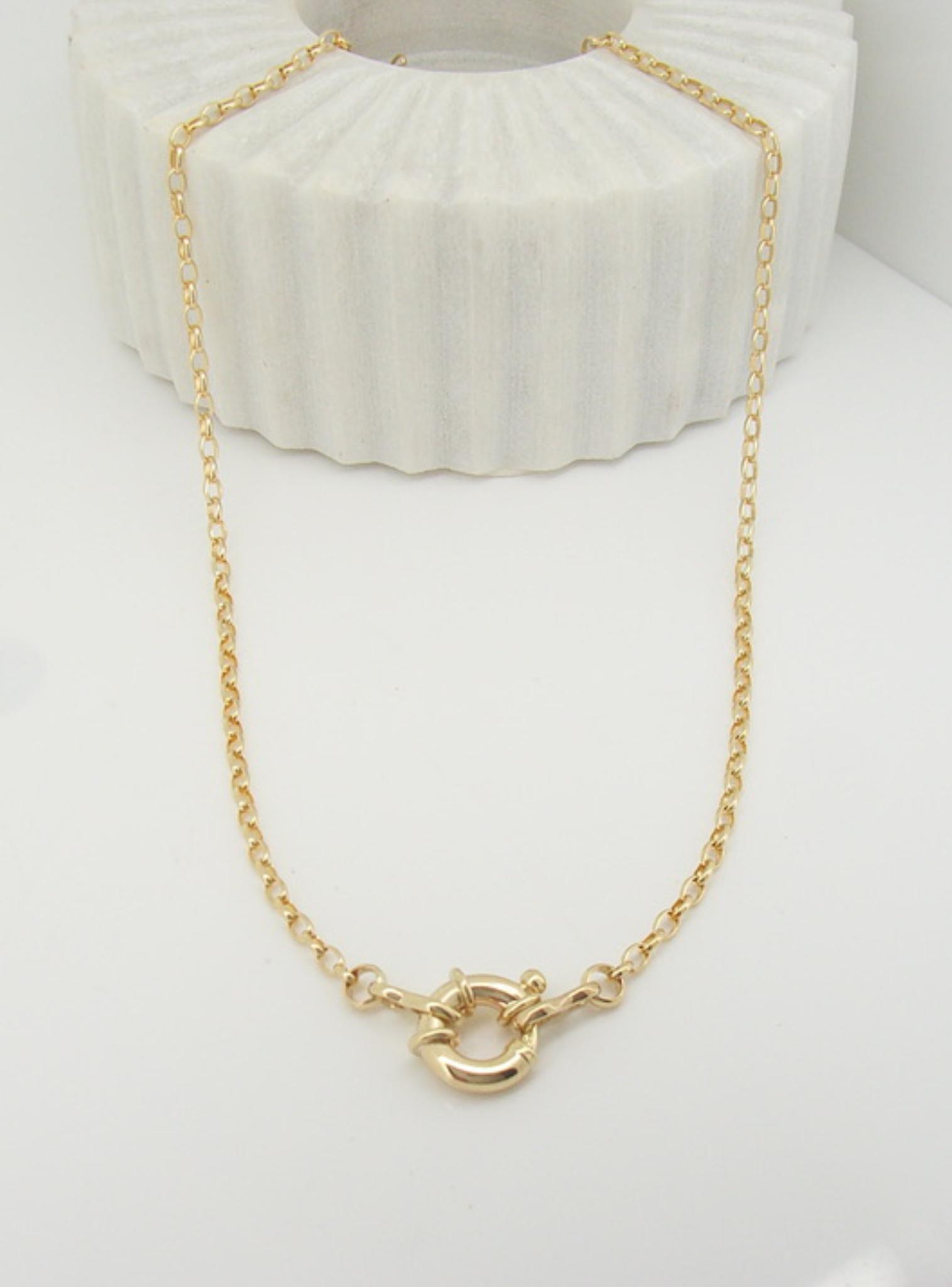 Oval Belcher 2.2mm Chain Necklace With Bolt Ring in 9ct Gold