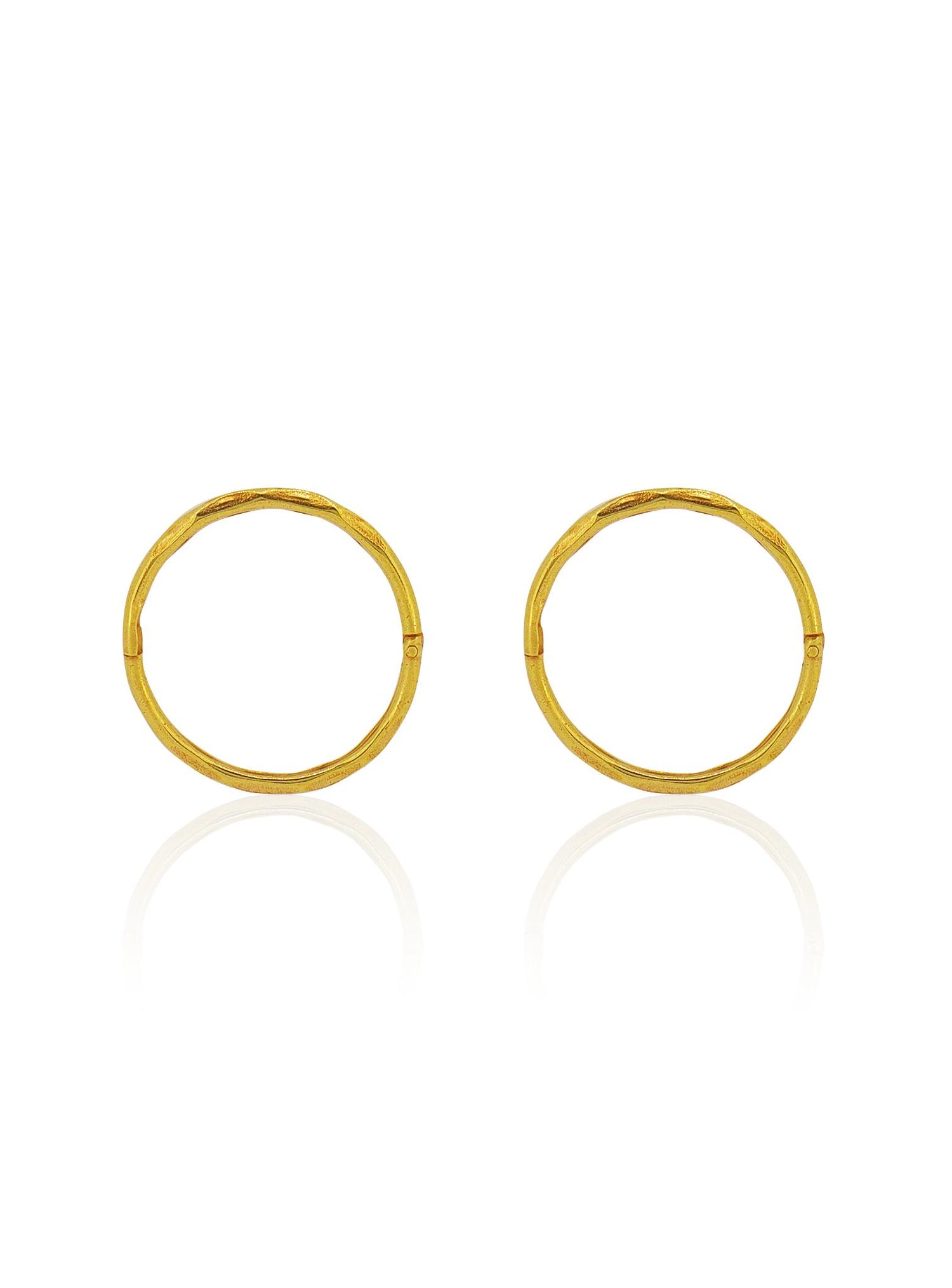 Large Facet Hinged Sleeper Hoop Earrings in 22ct Gold