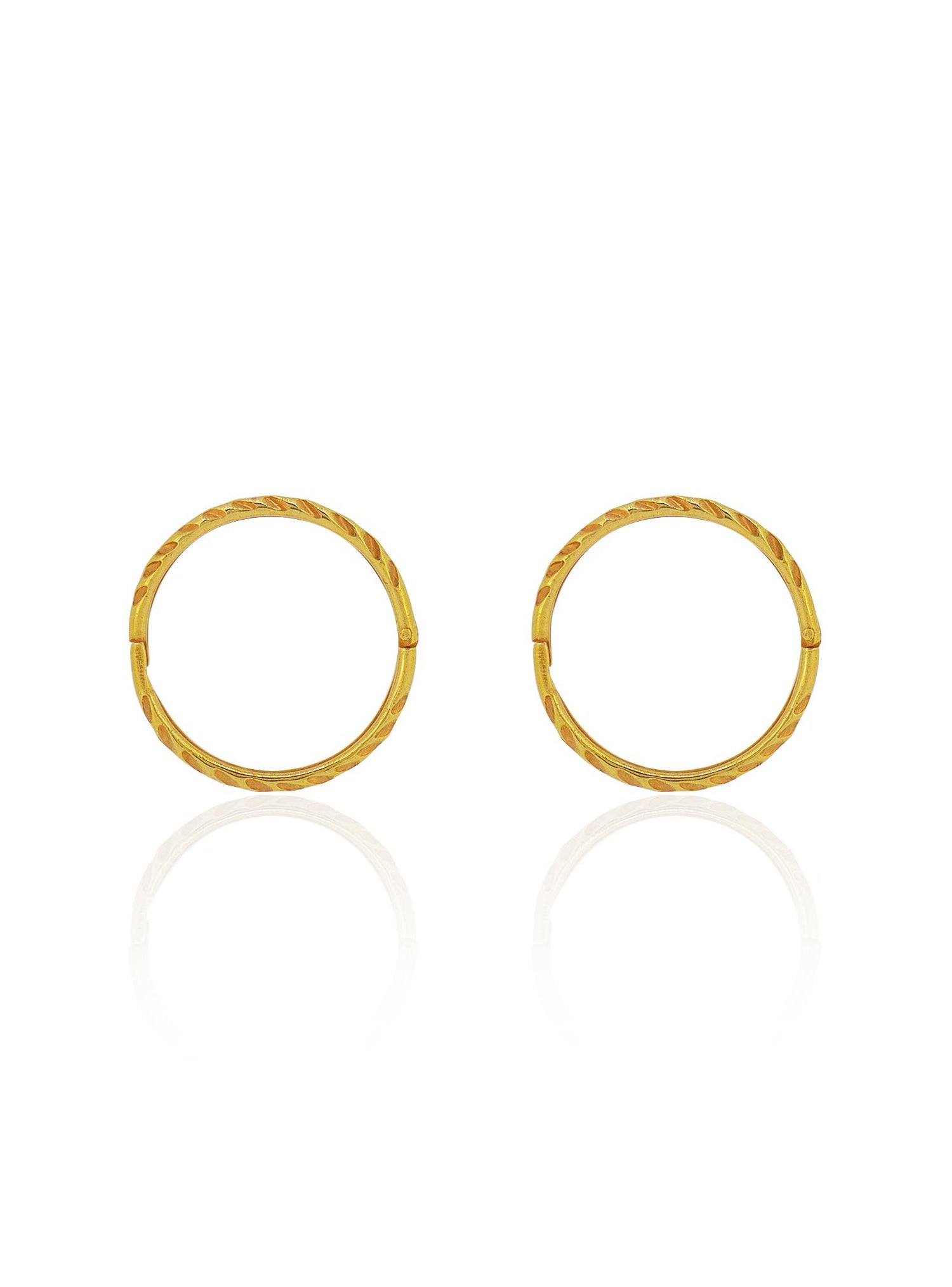 Large Twist Hinged Sleeper Hoop Earrings in 22ct Gold