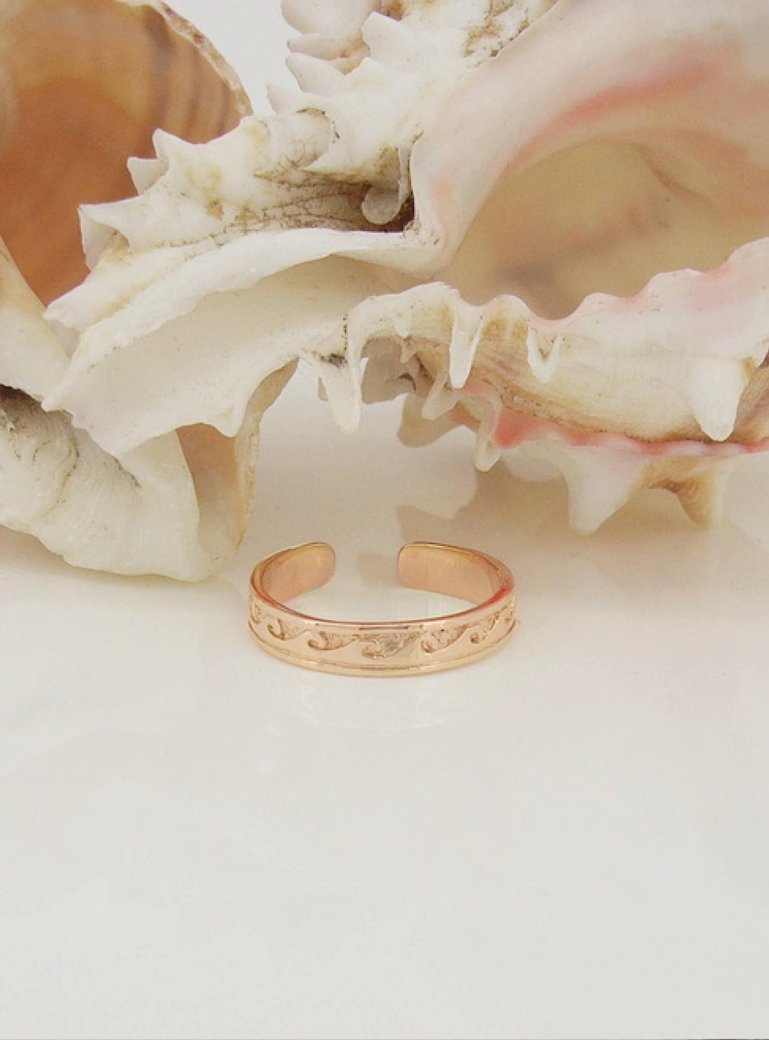 Nalu Ocean Surf Wave Toe Ring in 9ct Rose Gold