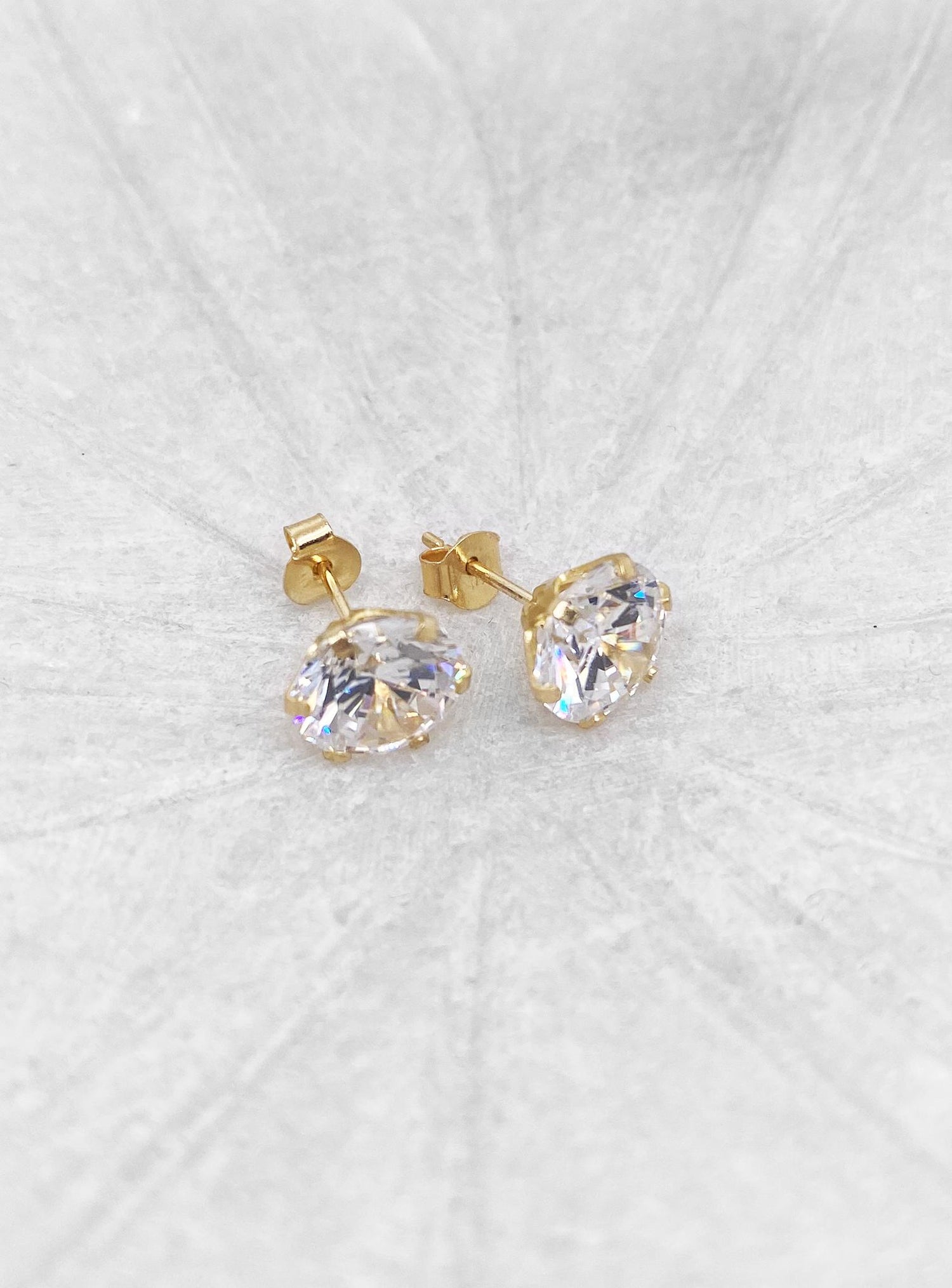 Simple 9ct Gold 8mm Cz Stud Earrings