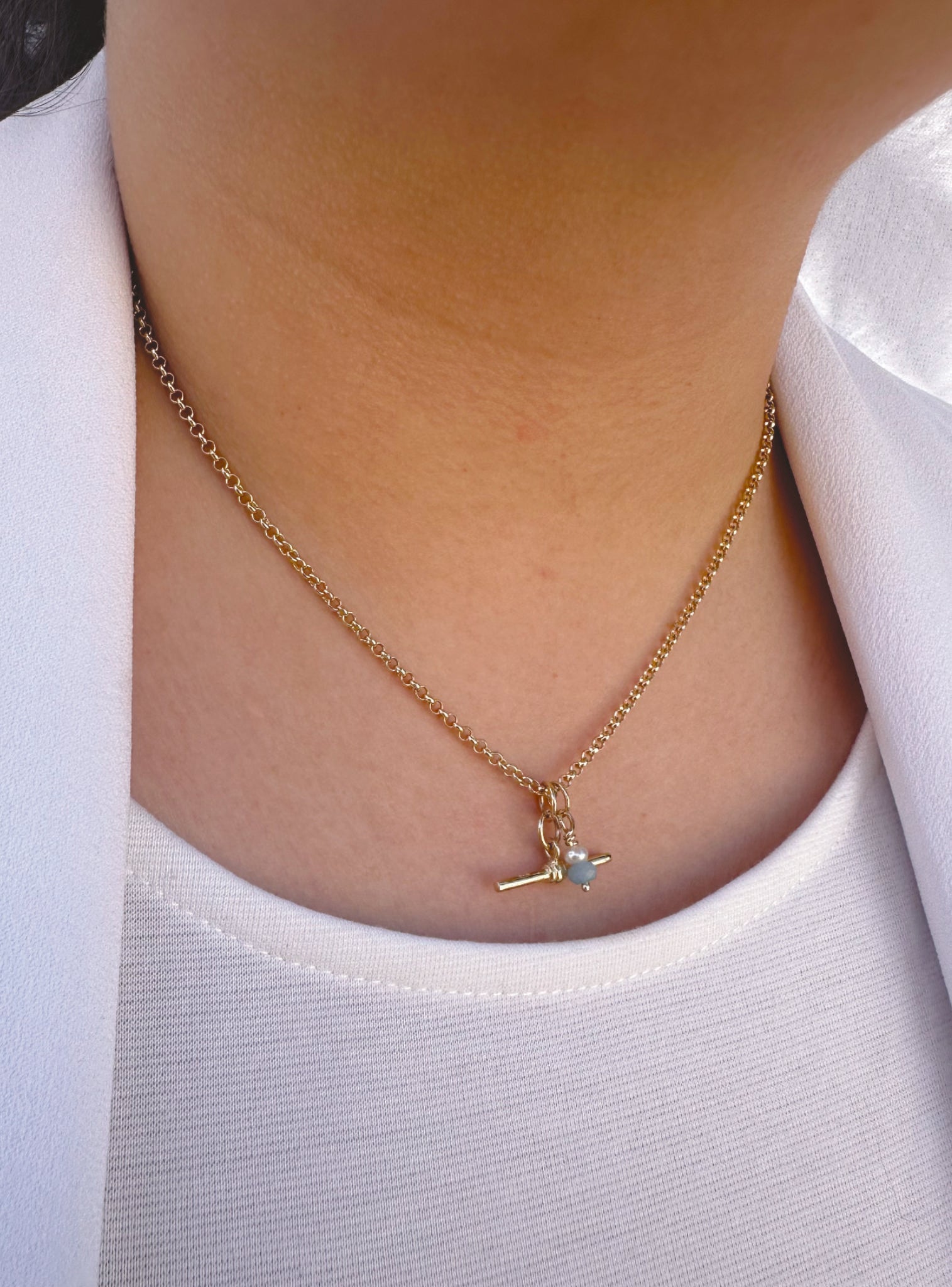 Small Fob TBar Belcher Necklace in 9ct Gold