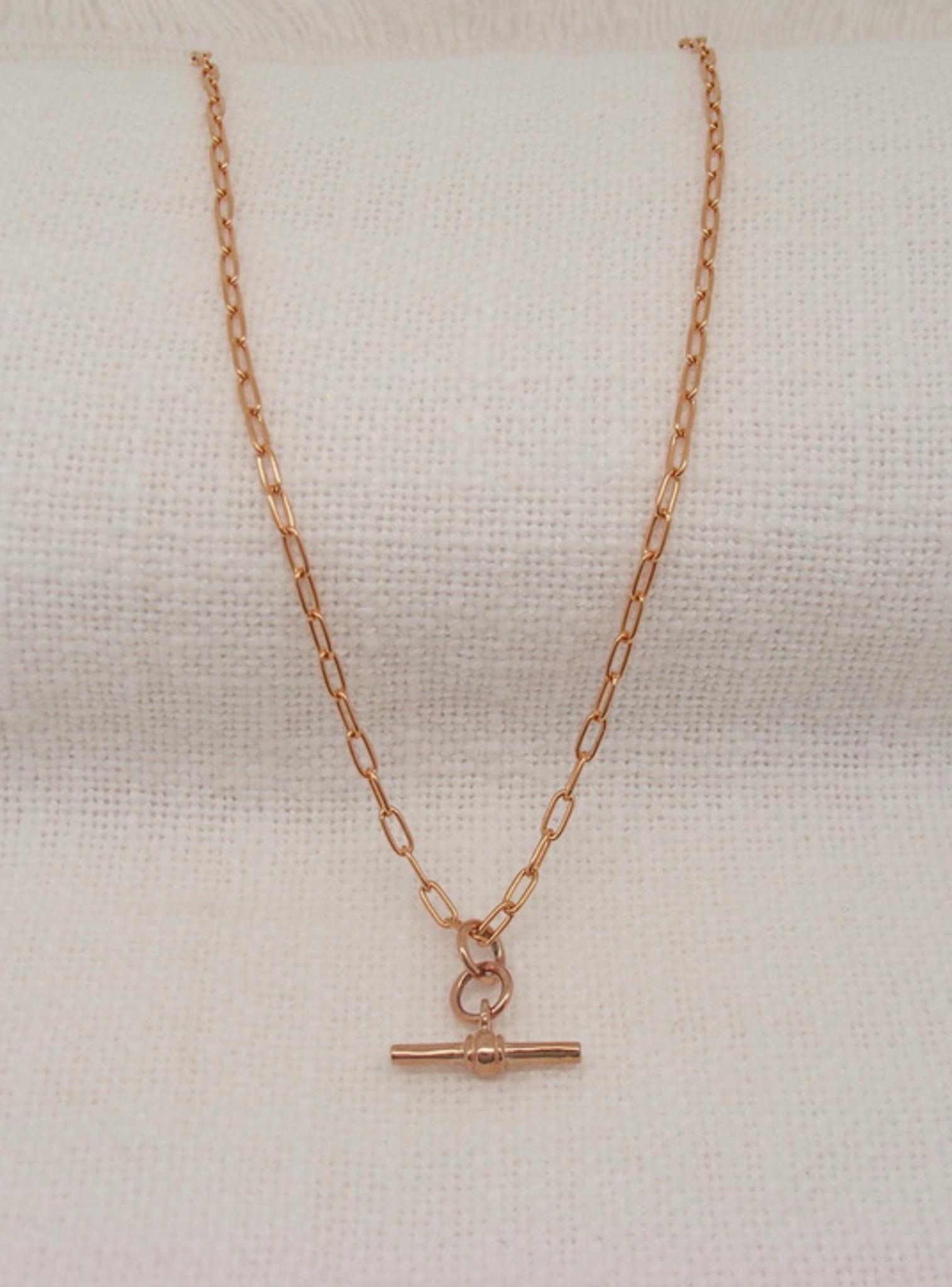 Aurelia Paperclip T Bar Fob Necklace Chain in 9ct Rose Gold
