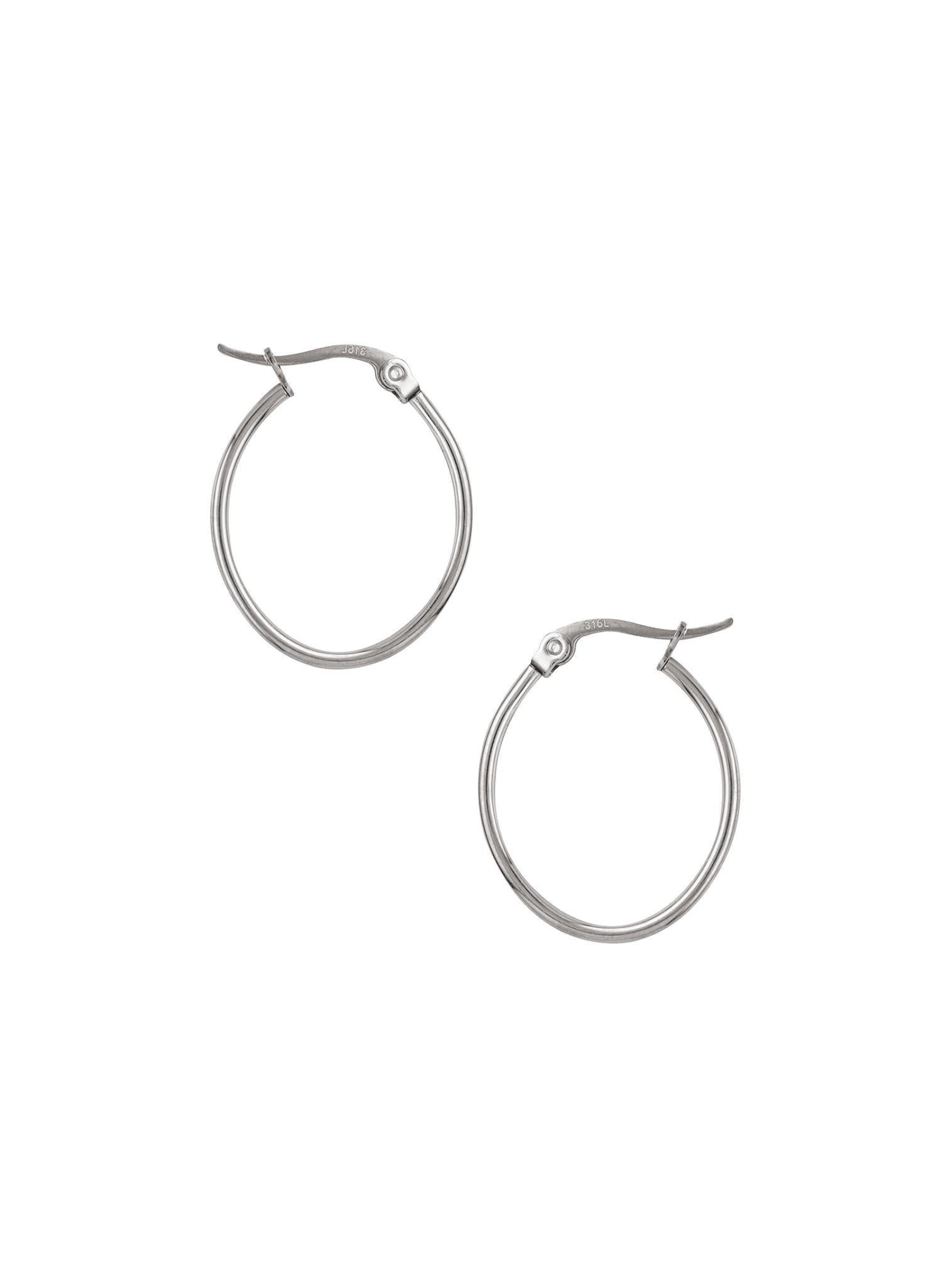Dakota 20mm Simple Oval Hoop Earrings in Silver