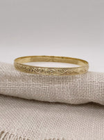 Filigree Embossed 6mm Bangle in 9ct Gold