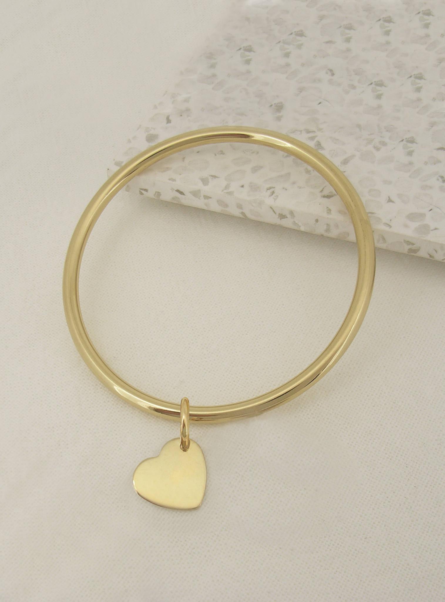 Swinging Heart Tag Charm Pendant in 9ct Gold