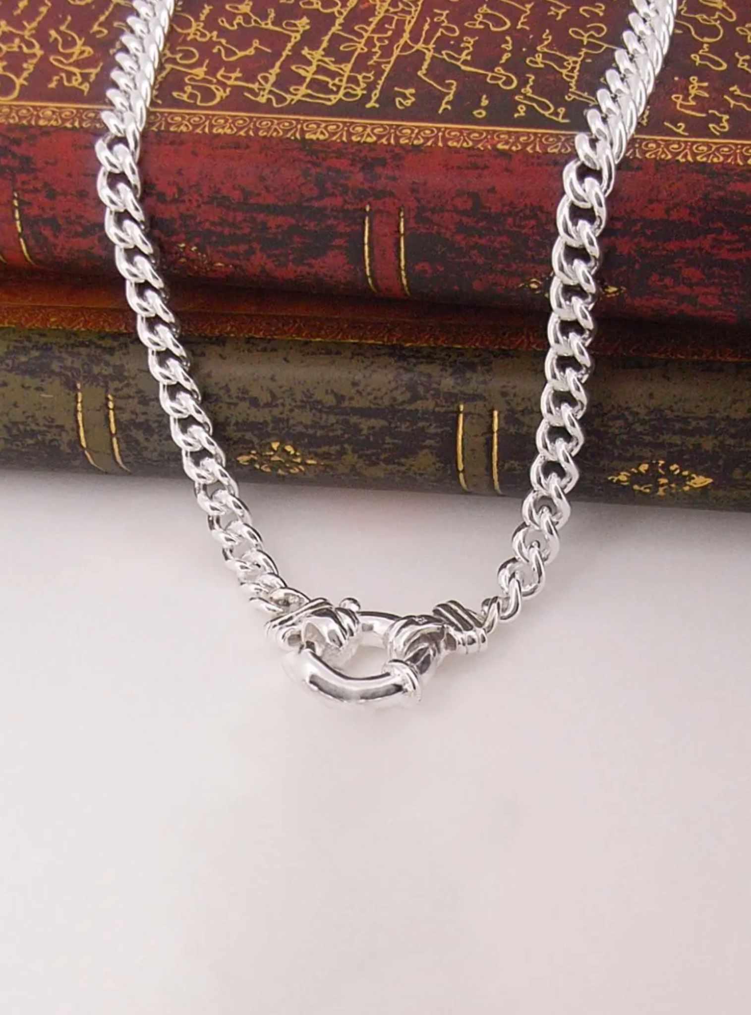 Unisex 7mm Curb Bolt Ring Necklace in Sterling Silver